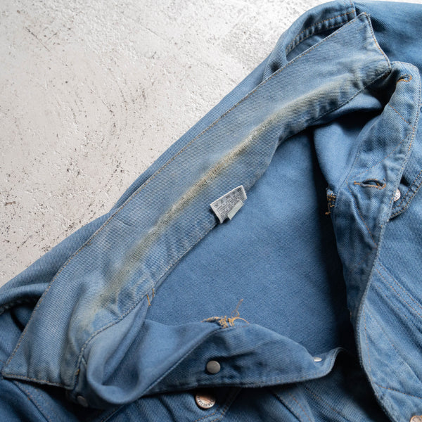 around 1980s Italy blue color denim tracker jacke
