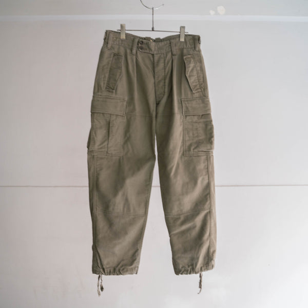 1980s German military wide cargo pants with flap packets -2
