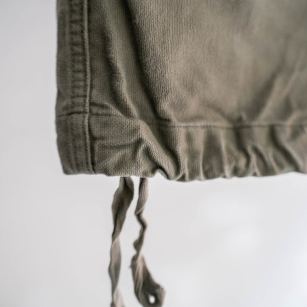 1980s German military wide cargo pants with flap packets -2