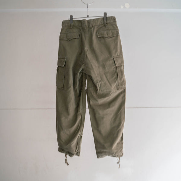 1980s German military wide cargo pants with flap packets -2