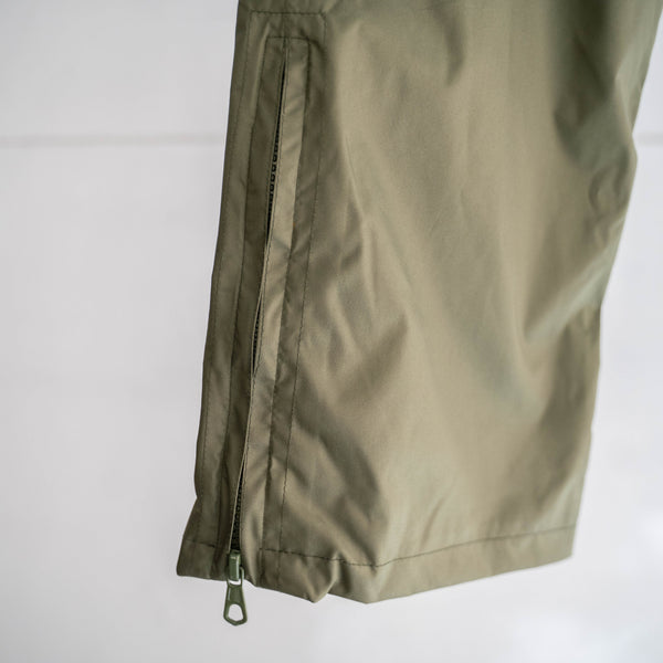 2000s Italian military green color nylon waist overall 'rare color' 'dead stock'
