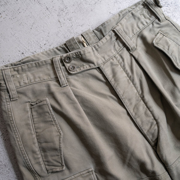 1980s German military wide cargo pants with flap packets -2