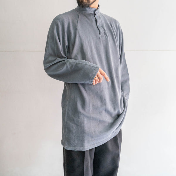 around 1970s Swedish military smoky blue henry neck thermal