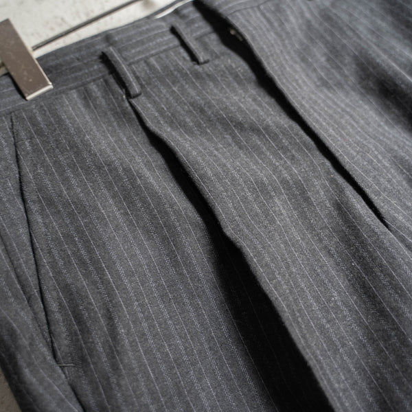 1980s Japan dark gray stripe 1tuck slacks