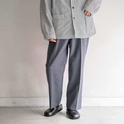 around 1980s Japan vintage gray color wool stripe one tuck slacks　