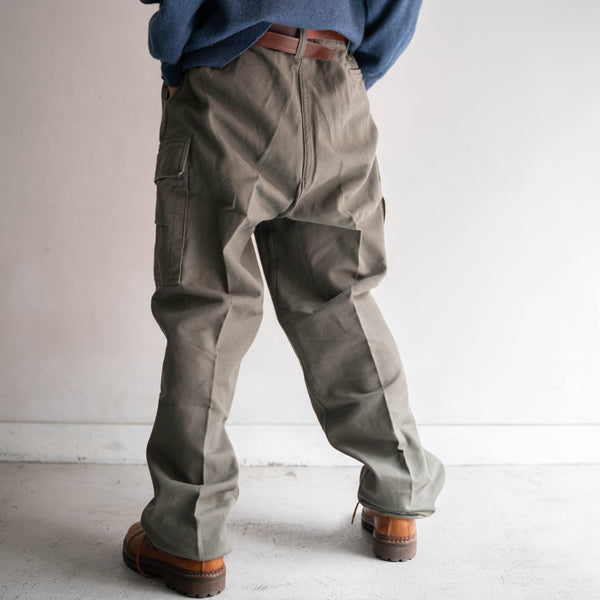 1990s German military dark olive cargo pants 'mint condition'