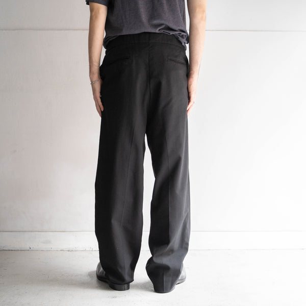 1990s Europe black color wool two tuck slacks -with side adjuster-