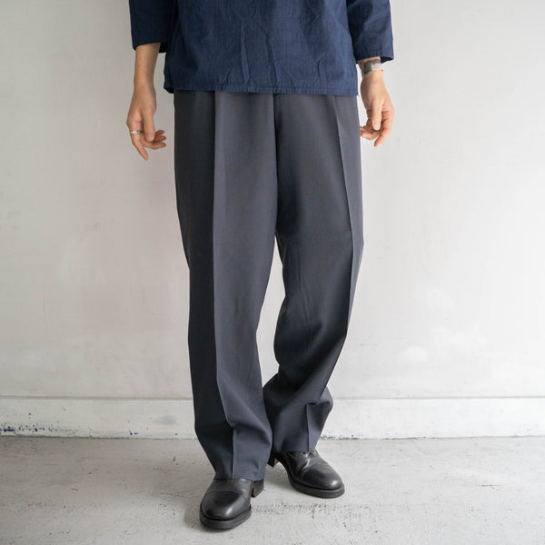 1990s Japan vintage dark blue 2 tuck slacks -light weight-