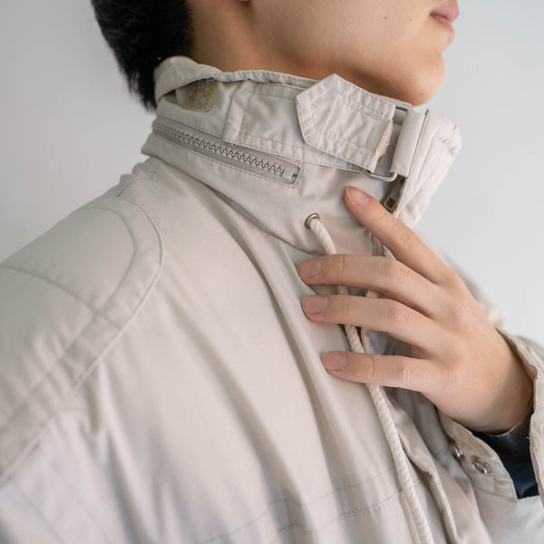 1980-90s ivory short length puffed jacket