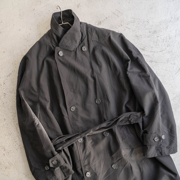 1990s black trench coat -super long length-