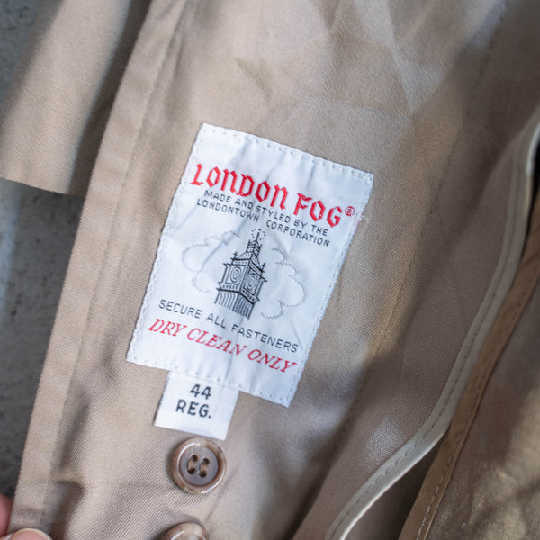 1980s 'LONDON FOG' beige balmacaan coat -with liner & chin strap-