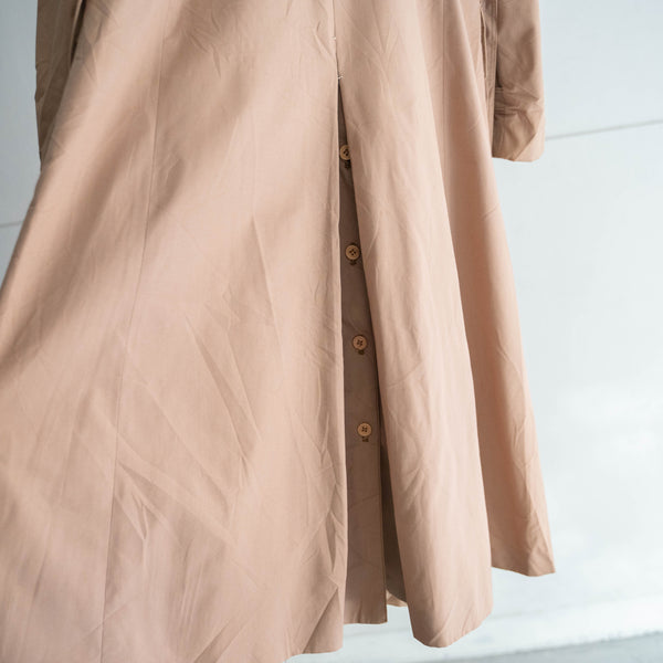 around 1980s Poland pink beige color trench coat -good details-