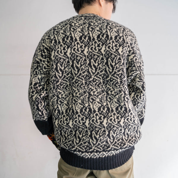1980s black × white based embroidery knit