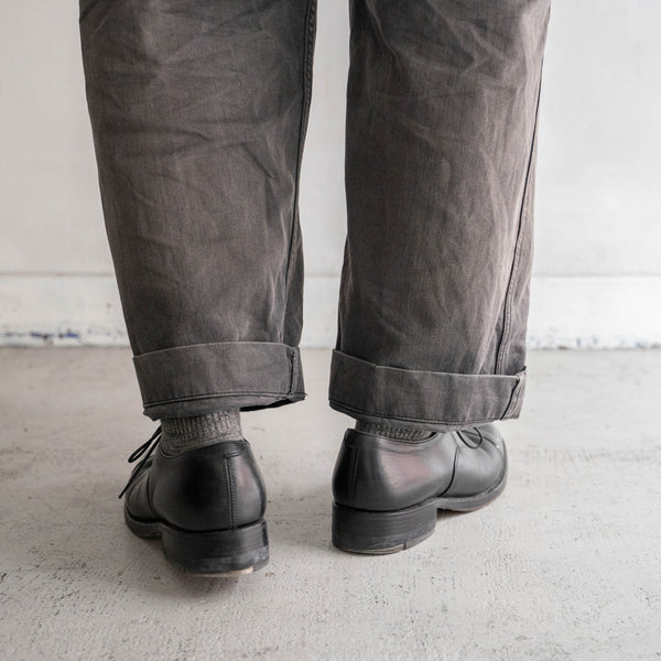 00-10s British military black color straight tip leather shoes -leather sole-