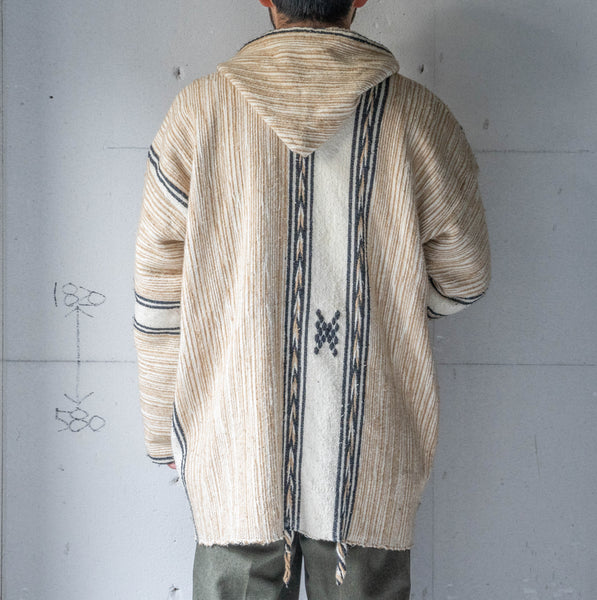 around 1990s ethnic design toggle button parka