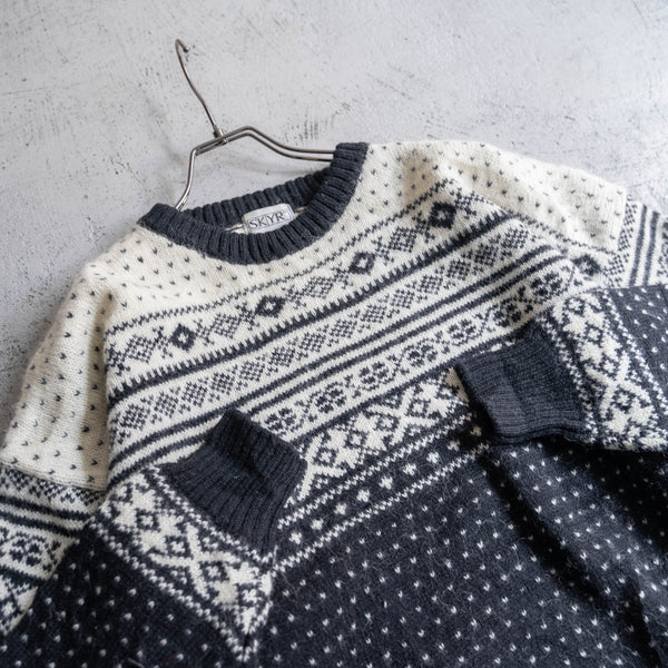 1990s white × black all-over pattern knit