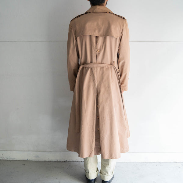 around 1980s Poland pink beige color trench coat -good details-