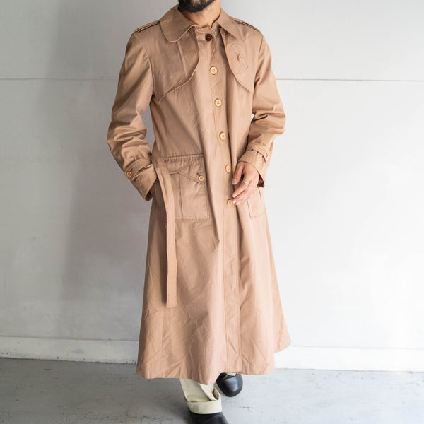 around 1980s Poland pink beige color trench coat -good details-