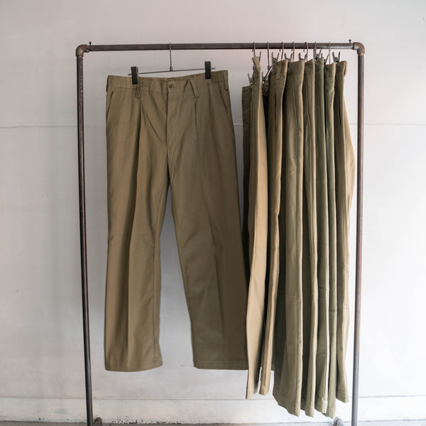 1970-80s Italian military chino pants -beige color- 'dead stock'