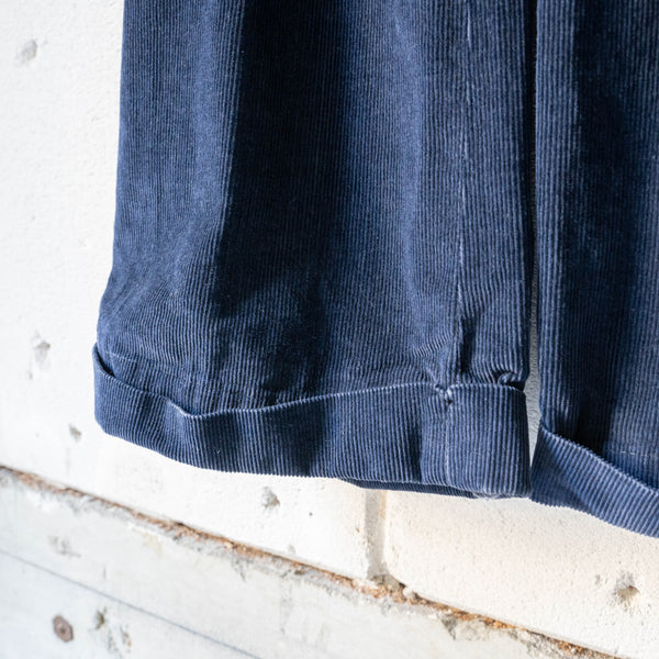 1990s USA navy color one tuck semi-flare corduroy pants