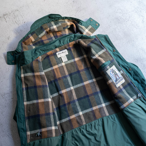 2000s 'Eddie Bauer' deep green mountain parka