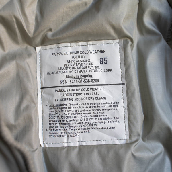 2000s US military ECWCS level 7 "Medium Regular"