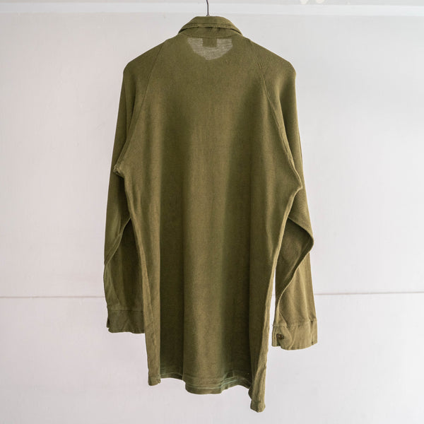 1980s Danish military khaki green color henry neck thermal