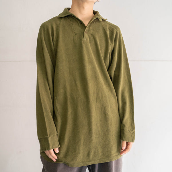 1980s Danish military khaki green color henry neck thermal