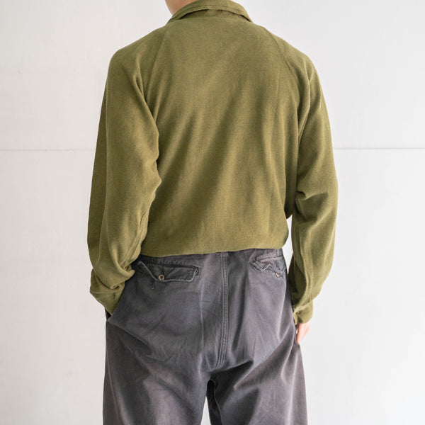 1980s Danish military khaki green color henry neck thermal