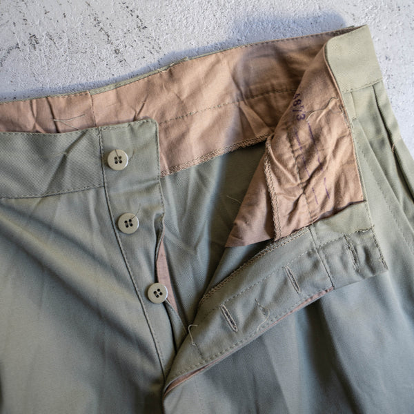 1970-80s Italian military chino pants -light green color- 'dead stock'