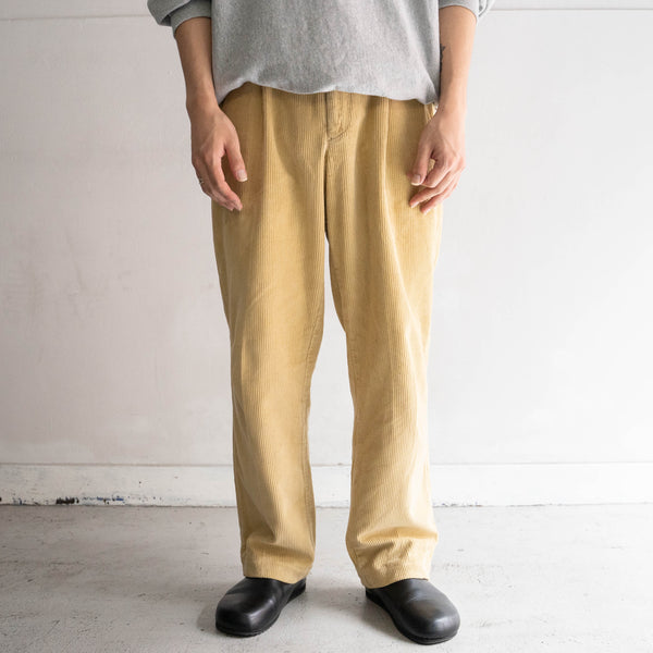 1990s mustard color two tuck corduroy pants 'with coin pocket'