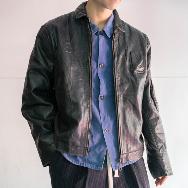 around 1990s French military pilot leather jacket -black color-