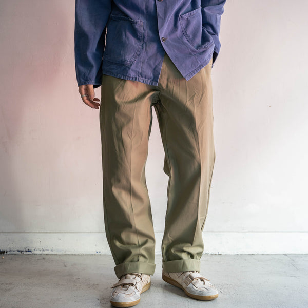 1970-80s Italian military chino pants -light green color- 'dead stock'
