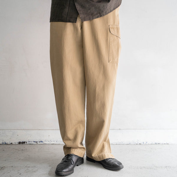 1980s  'L.L.Bean' beige color chino pants -with cargo pocket -