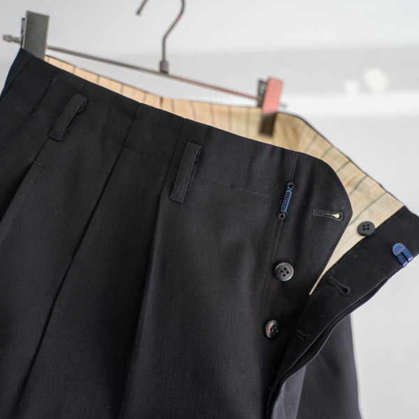 1970s Japan vintage 2 tuck black slacks -good fabric-