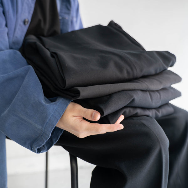 1970s Japan vintage 2 tuck black slacks -good fabric-