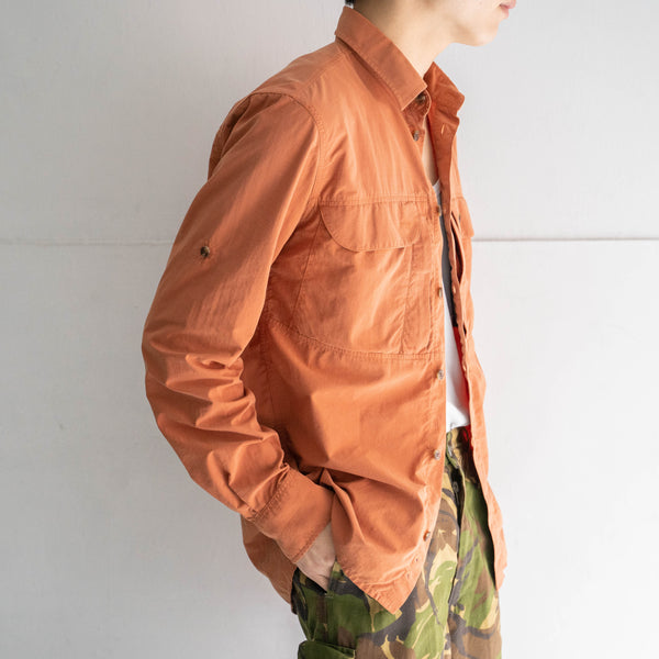 around 1980s 'FJALL RAVEN' orange color nylon shirt
