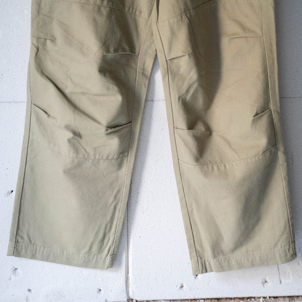 around2000s 'HERE &THERE' baggy wide work pants -khaki- "dead stock"