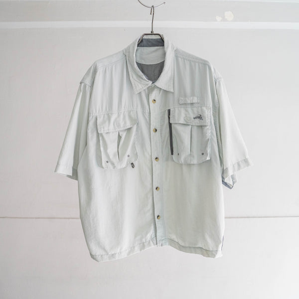 around2000s light gray color fishing short sleeve shirt 'remake'