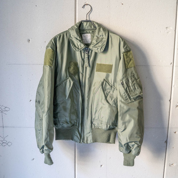 2000s US military green color CWU-45/P flight jacket