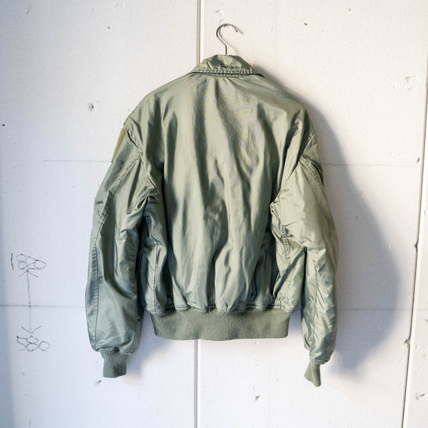 2000s US military green color CWU-45/P flight jacket