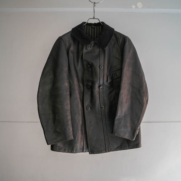 1940s France black corbusier leather jacket -black wool collar-