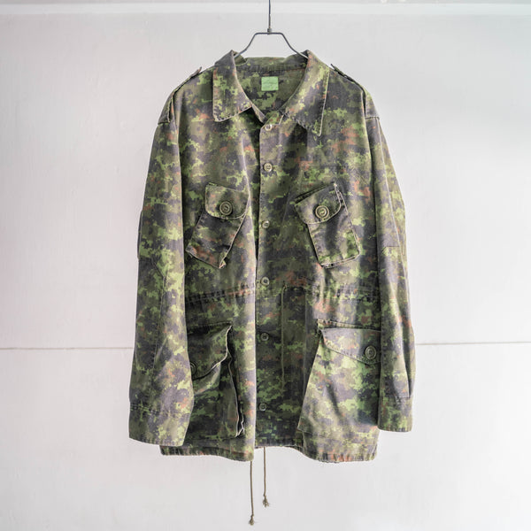 2000s Canadian military camo pattern light weight jacket 'civilian type'