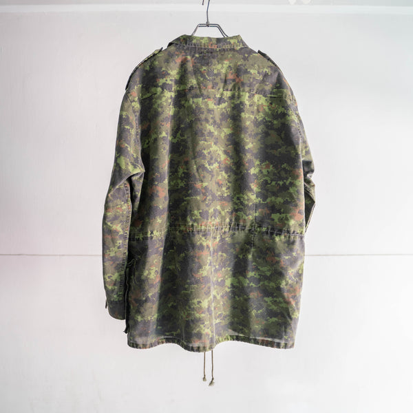 2000s Canadian military camo pattern light weight jacket 'civilian type'