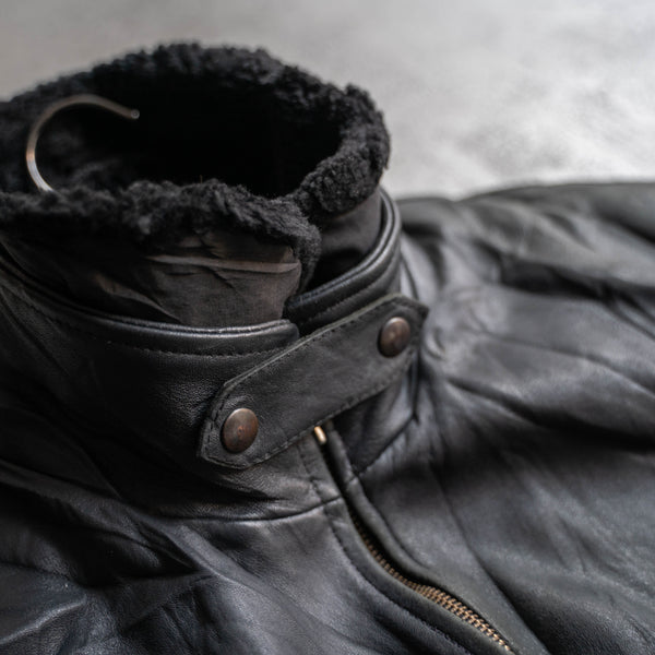 1970-90s French military pilot leather jacket -with fur-