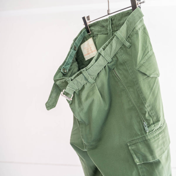 1990s German police green color cotton × poly cargo pants -with belt-