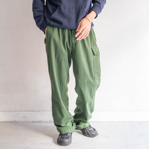 1990s German police green color cotton × poly cargo pants -with belt-