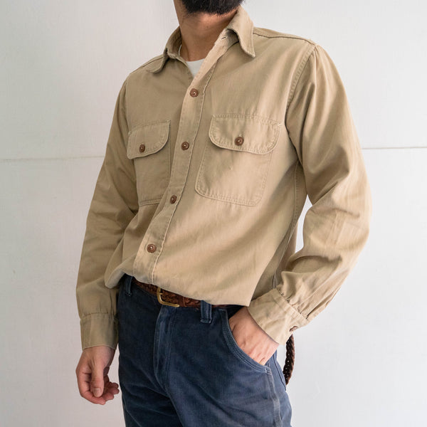 around 1960s USA chino work shirt 'with gusset'