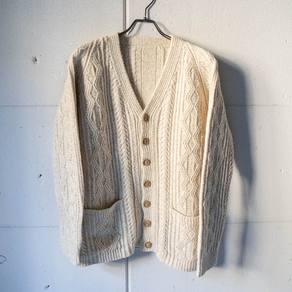 around1990s white beige color wool cardigan 'wood button'