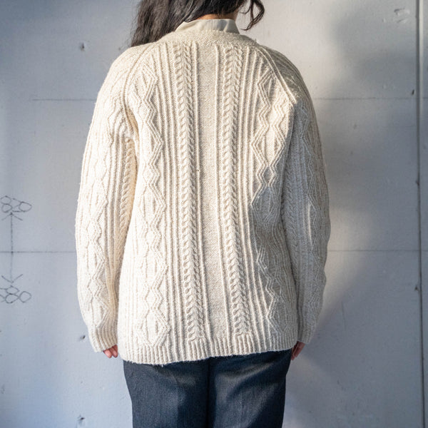 around1990s white beige color wool cardigan 'wood button'